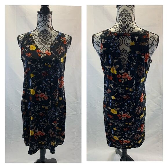 $5 add on item, Old navy flower detail slip on dress - Picture 5 of 11
